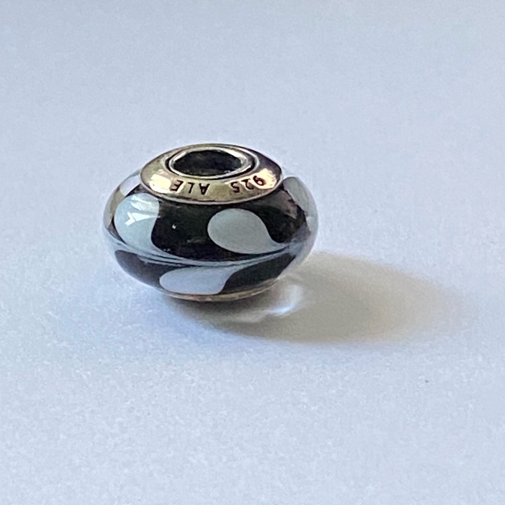 Pandora Retired Murano Glass Black and White Charm